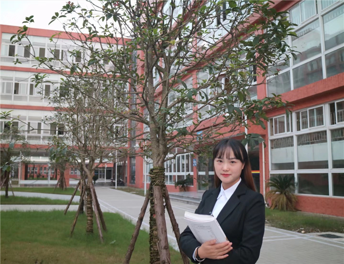 蒋荣丽.jpg 蒋荣丽.jpg