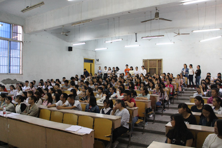 xinwen 002.jpg