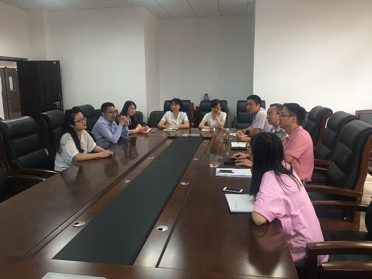 京东校企合作研讨会.jpg 京东校企合作研讨会.jpg