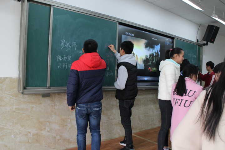 Cache_7125cf262cacf31b..jpg