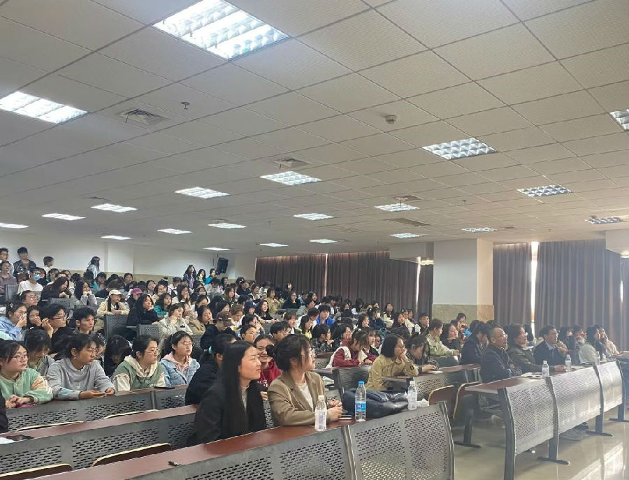 图片b.jpg