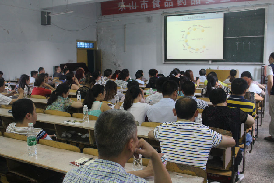 xinwen 002.jpg