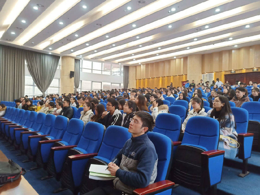 9FEFEDC95F050455E878411A8533D23F.jpg