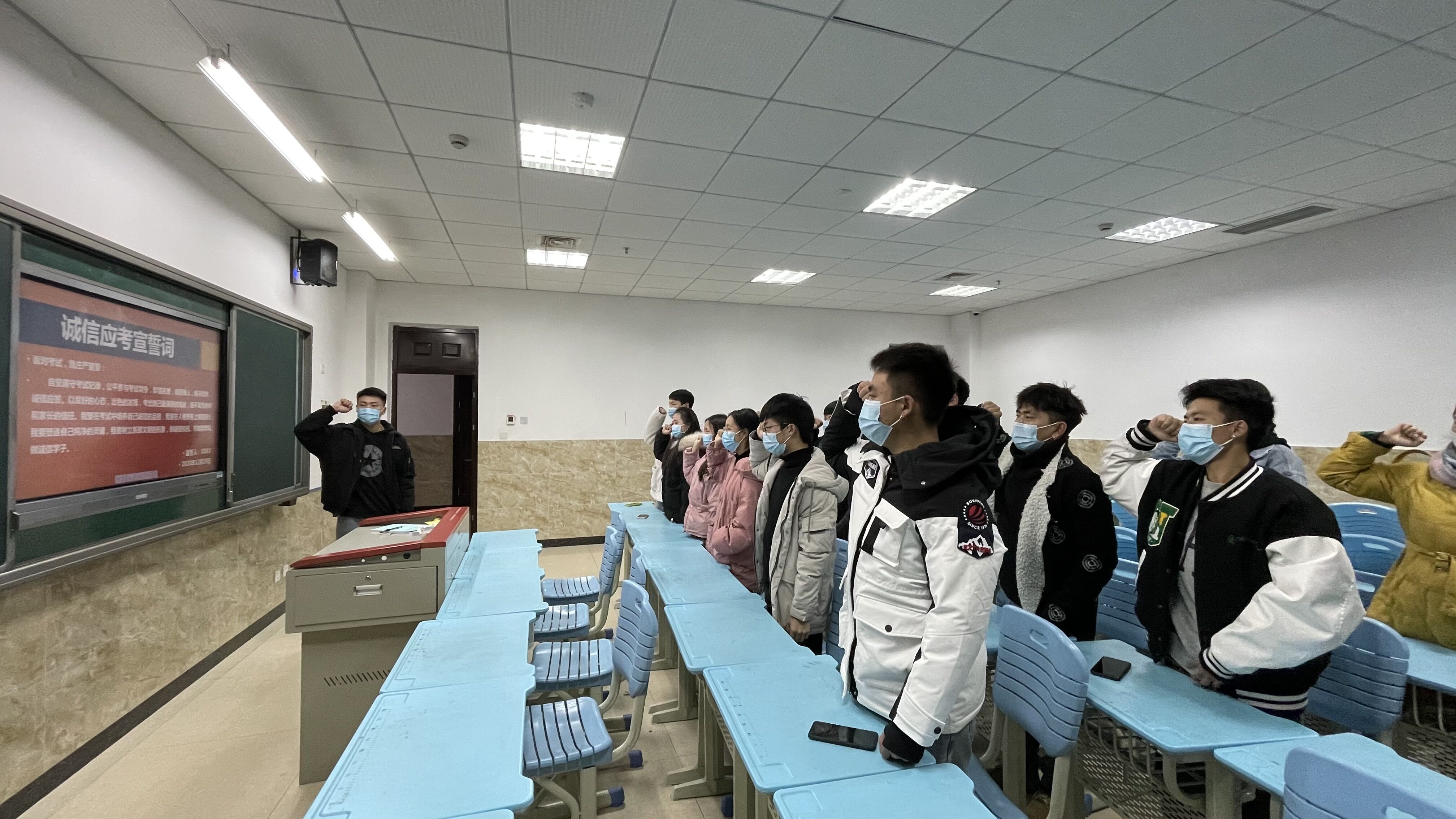 QQ图片20201221190344.jpg QQ图片20201221190344.jpg