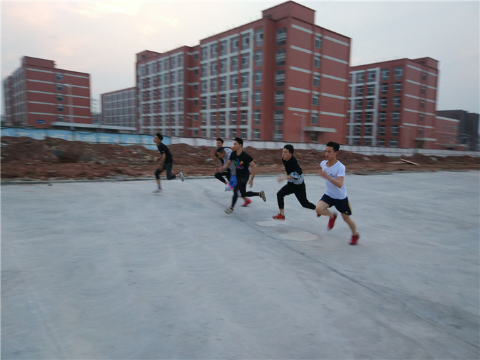 QQ图片20180418224421 (2).jpg