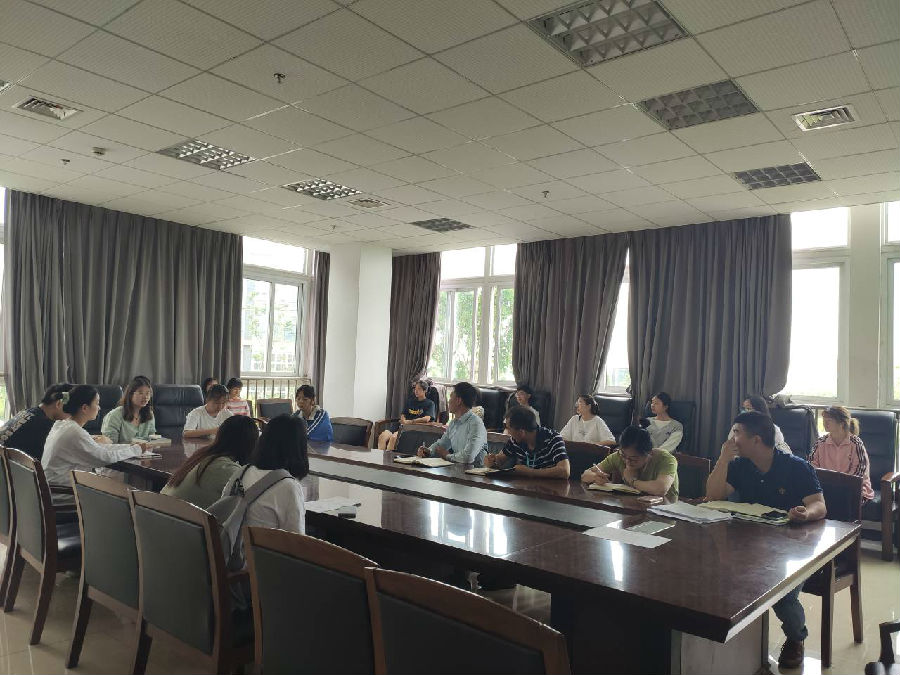 信息员座谈会5月照片.jpg