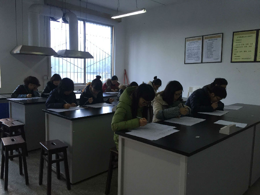 QQ图片20151224161345.jpg